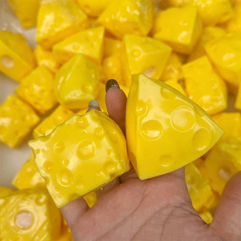 Mini Cheese Cube Squishy Fidge - đánh giá và giá Building Block Mini